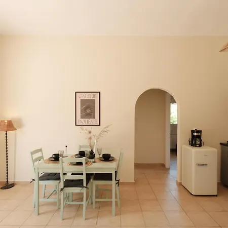 By Konnect, Appartement *