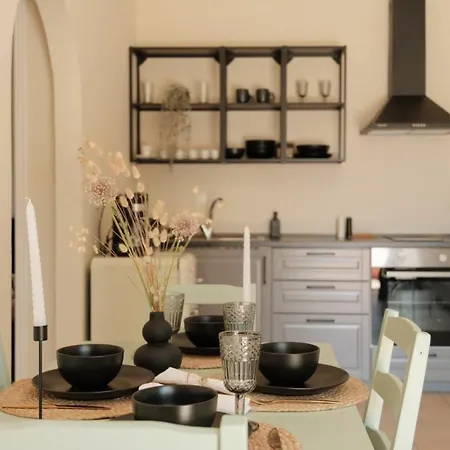 By Konnect, * Ипсос