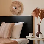 By Konnect, Apartamento Ipsos